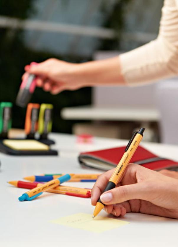 stabilo stabilo penna sfera pointball 6030/46 punta m tratto 0,5 mm nero conf. 10 pz. - foto 3