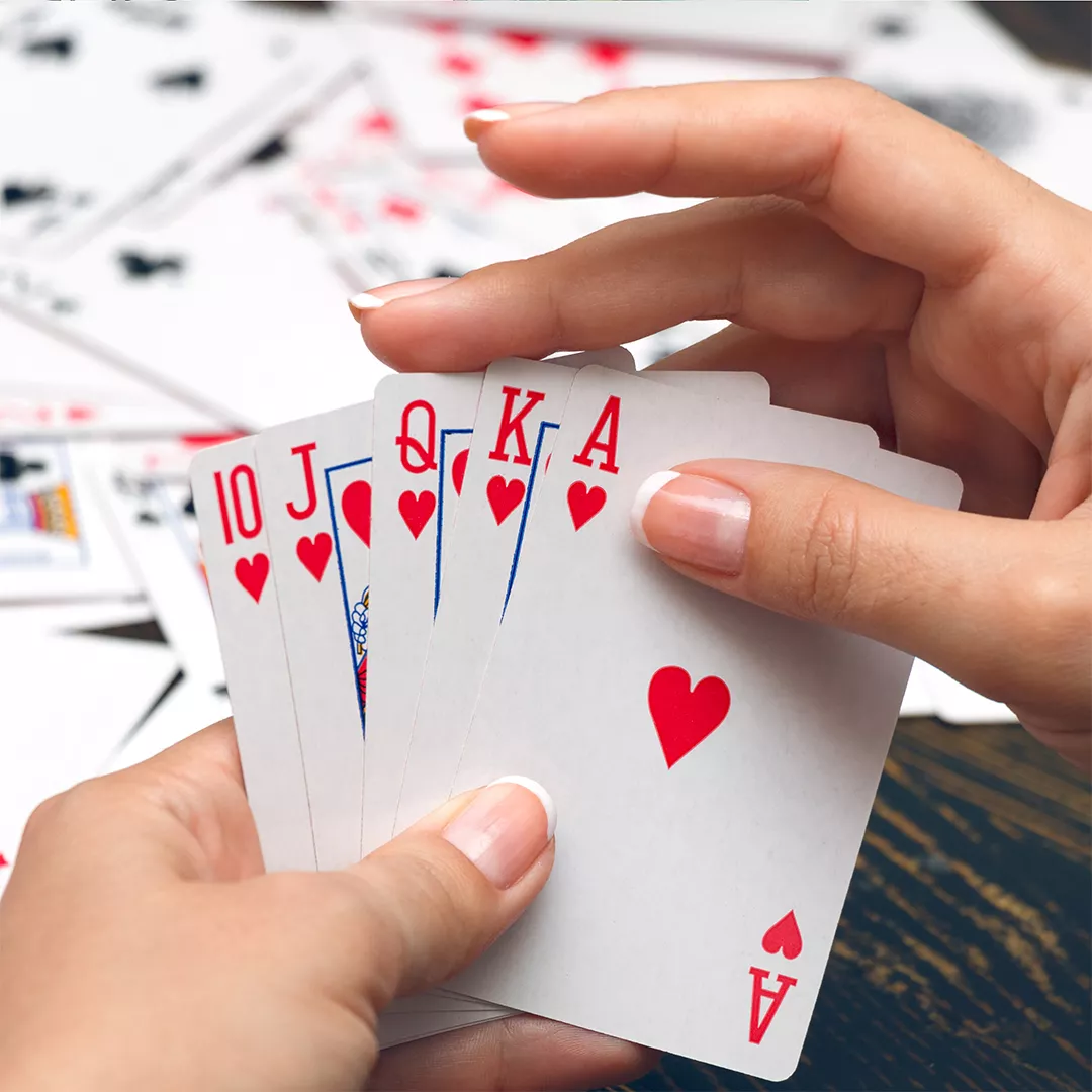 I migliori giochi di carte da portare in vacanza