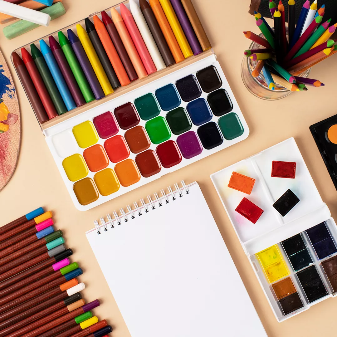 Materiale creativo per il rientro a scuola: cosa scegliere