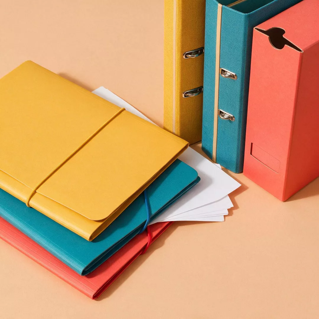 Cartelle con elastico e faldoni: come organizzare i documenti del nuovo anno
